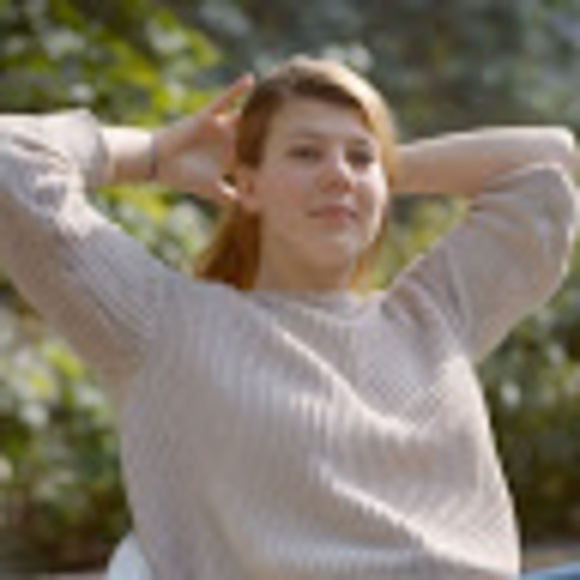 Meet your Posher, Leonie - Picture 1 of 1